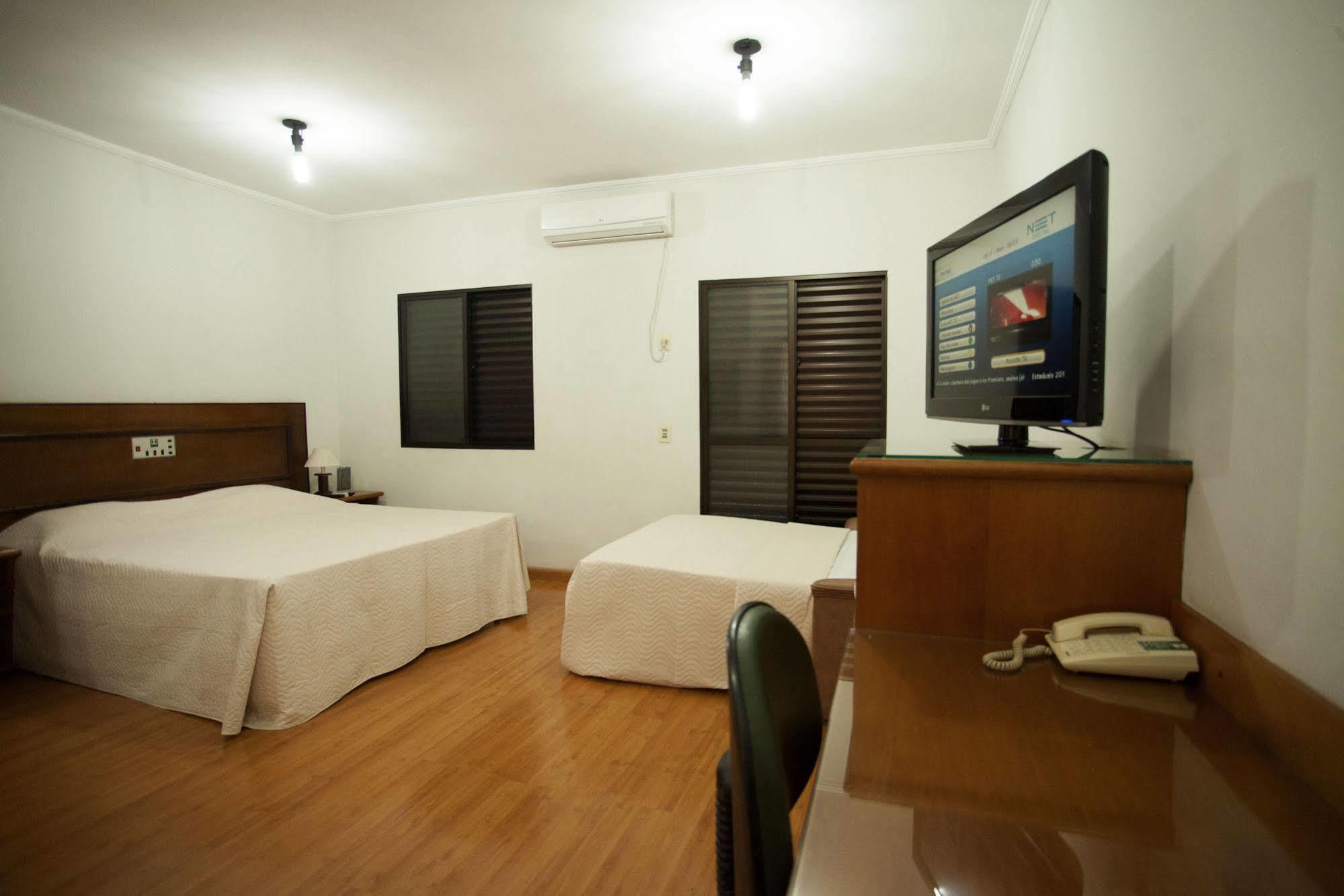Indaia Hotel Residence Sao Carlos  Exterior photo