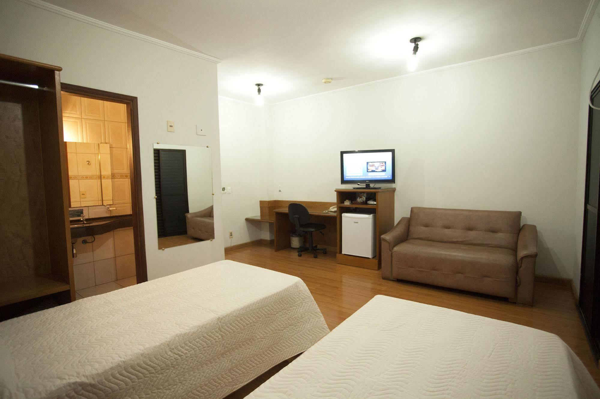 Indaia Hotel Residence Sao Carlos  Exterior photo
